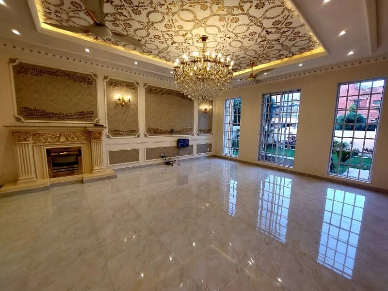 4 Kanal Luxury Bungalow For Sale In Valencia Town Lahore 20