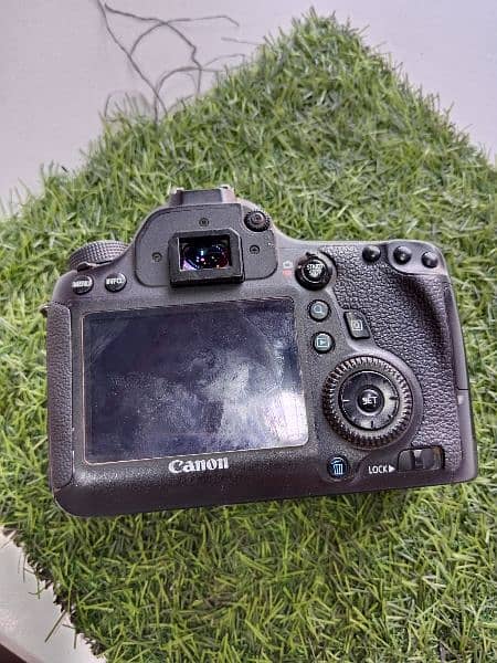 Canon camera 3