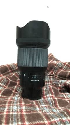 Sigma 85mm 1.4 DG HSM ( Sony Mount) 0