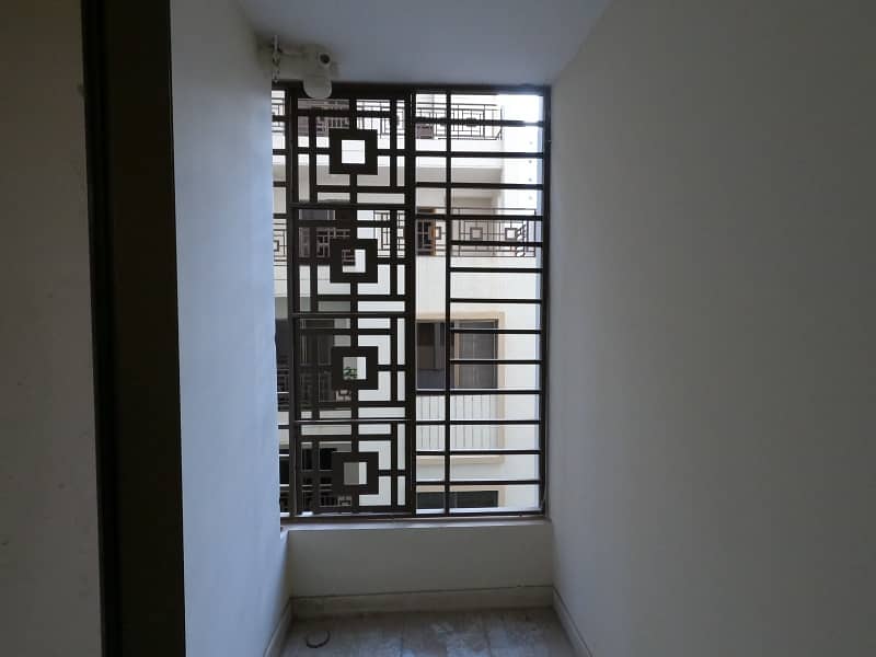 Reasonably-Priced Prime Location 1700 Square Feet Flat In Falaknaz Dynasty Dynasty Is Available As Of Now 13