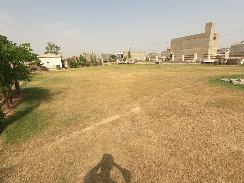Prime Location 120 Square Yards Residential Plot In Gulshan-e-Mustafa 29