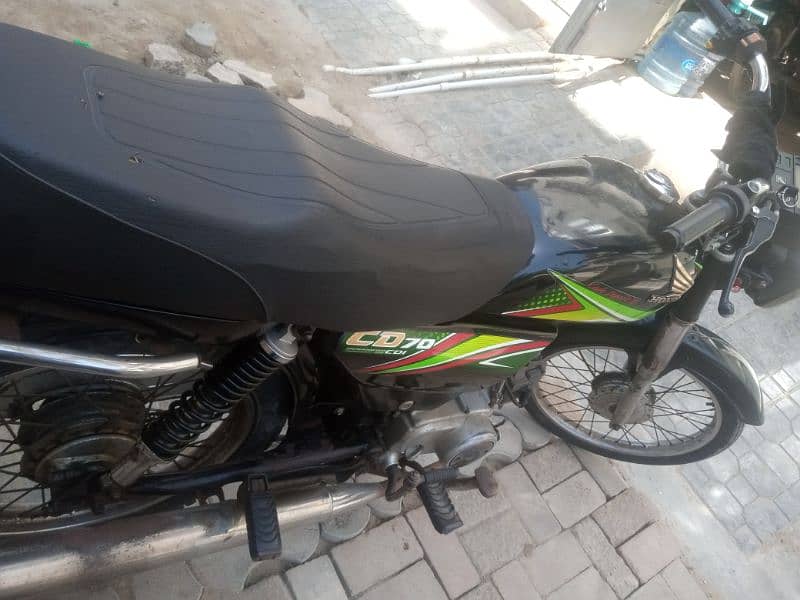 hondA 2019 frist owner sealed engine karachi no 03132189650 2