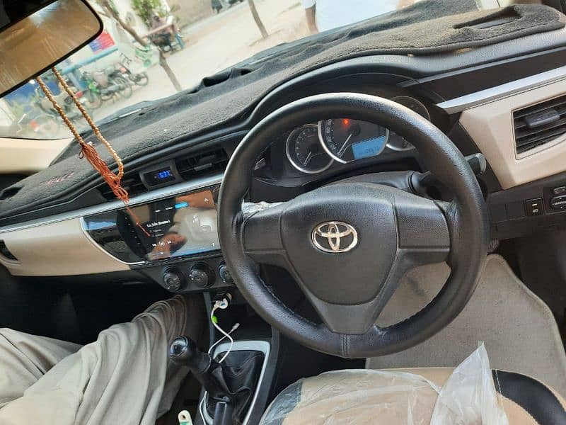 Toyota Corolla XLI 2017 4