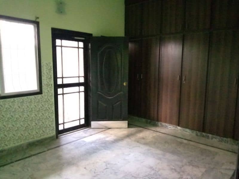 ground floor for rent,fully furnished west open 6