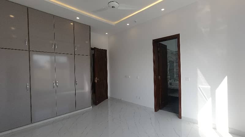 1 Kanal Brand NEW Double Unit House FOR SALE Phase 7 DHA 17