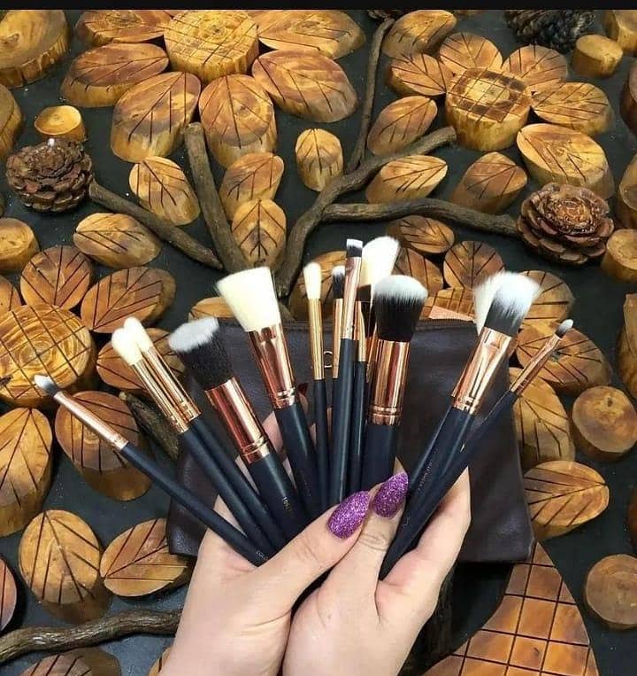 Makeup Brush Deal- Pack in 15 (Cash on Delivery Time) 1