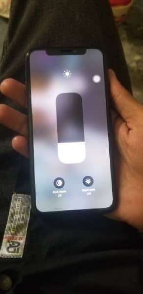 iphone x256gb pta approved 1
