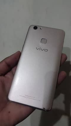 Vivo V7plus 0