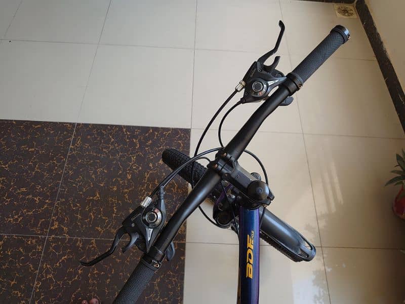 Urgent Sale-Bicycle Almost New 7