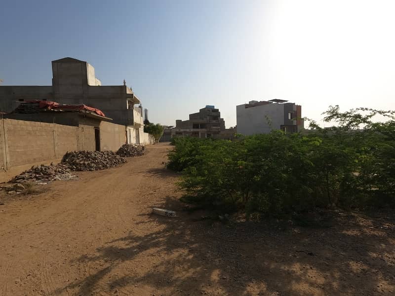 Facing Park 120 Square Yards Residential Plot In Faizan City Best Option 3