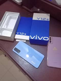 vivo y12s. condition 10 by 10. with all accessories