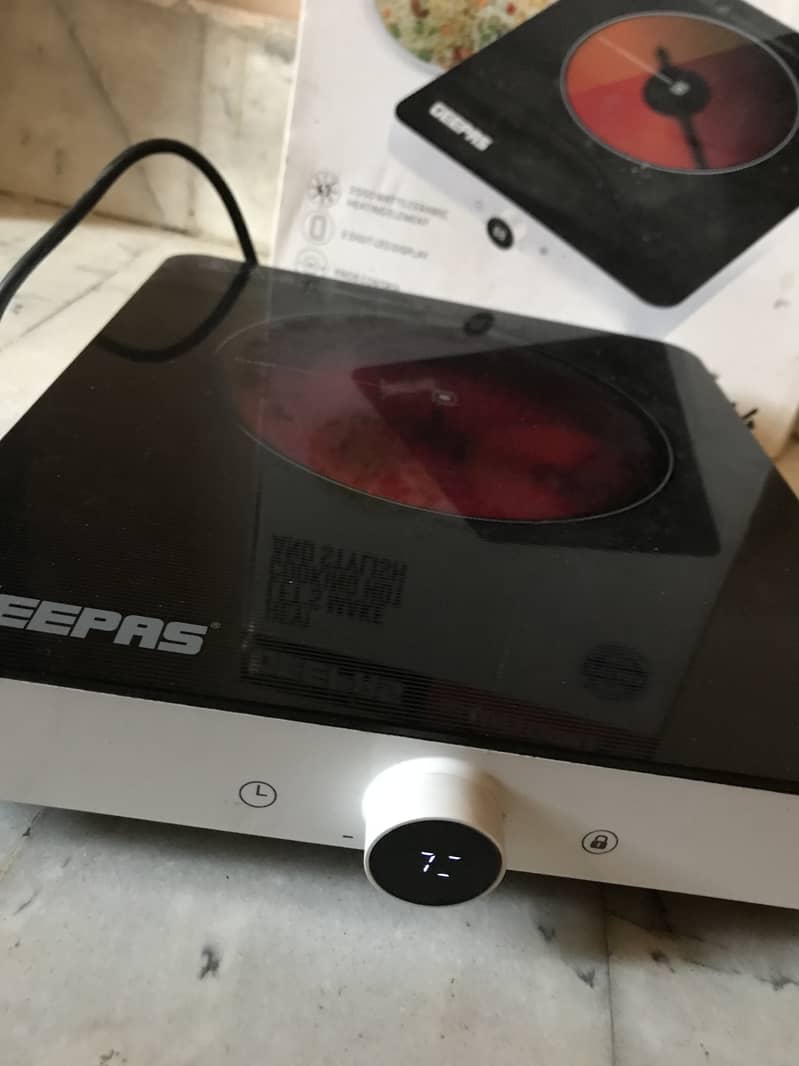 Geepas Infrared cooker (ELECTRIC STOVE) 2