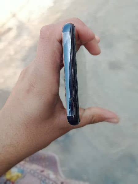 OPPO Reno 6 /daba aur charger Sath hy serious buyers urgent sale 8