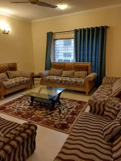 per day furnish villa for rent P-10A Bahria town Karachi