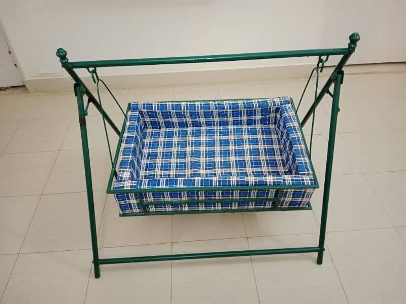 Baby cot Excellent condition 7