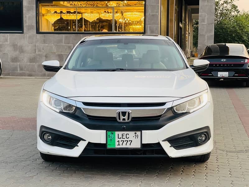 Honda Civic VTi Oriel Prosmatec 2019 11