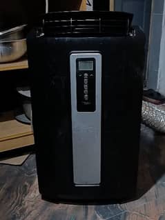 portable AC  110 , with 110 spply in good condition