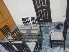 Dining table with 6 chair's