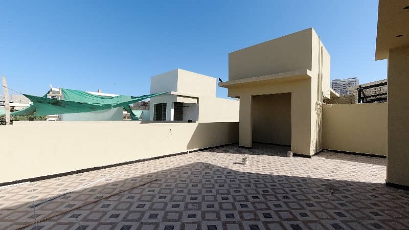 Centrally Located Prime Location House In PECHS Block 3 Is Available For sale 3