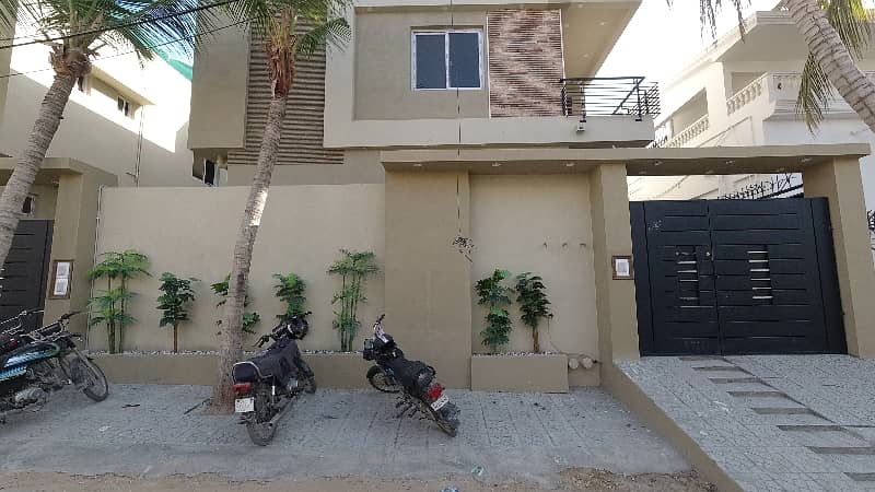Centrally Located Prime Location House In PECHS Block 3 Is Available For sale 29