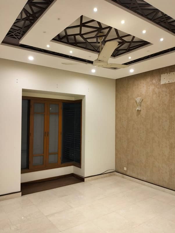 defence 1000 yards bungalow for rent with basement and pool 13