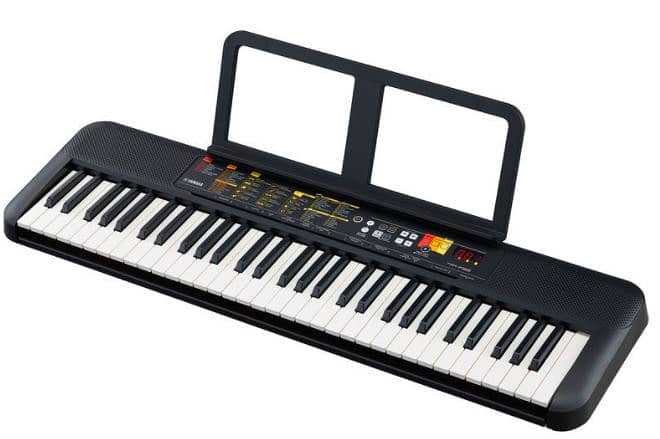 PSR-F52 Yamaha Portable Digital Keyboard Box Pack (New Arrival) 3