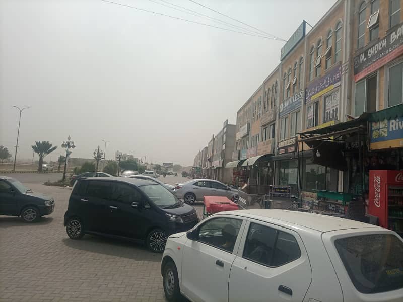 5 MARLA POSSESSION RESIDENTIAL PLOT ON HOT LOCATION FOR SALE IN KHAYABAN E AMIN L BLOCK LAHORE. 2