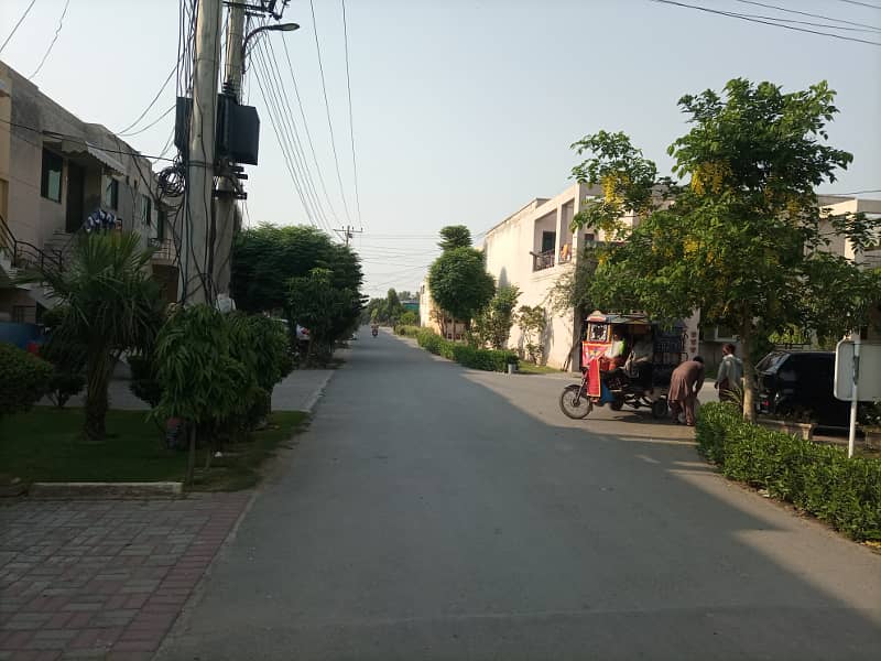5 MARLA POSSESSION RESIDENTIAL PLOT ON HOT LOCATION FOR SALE IN KHAYABAN E AMIN L BLOCK LAHORE. 3