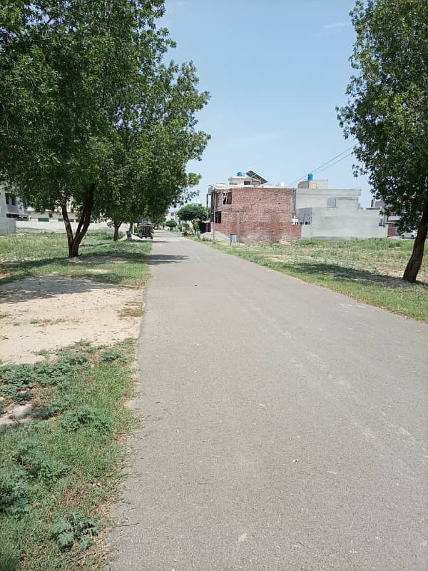 5 MARLA POSSESSION RESIDENTIAL PLOT ON HOT LOCATION FOR SALE IN KHAYABAN E AMIN L BLOCK LAHORE. 6