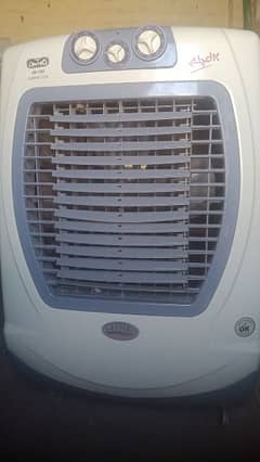 united air cooler Best quality  & best cooling newly  condition