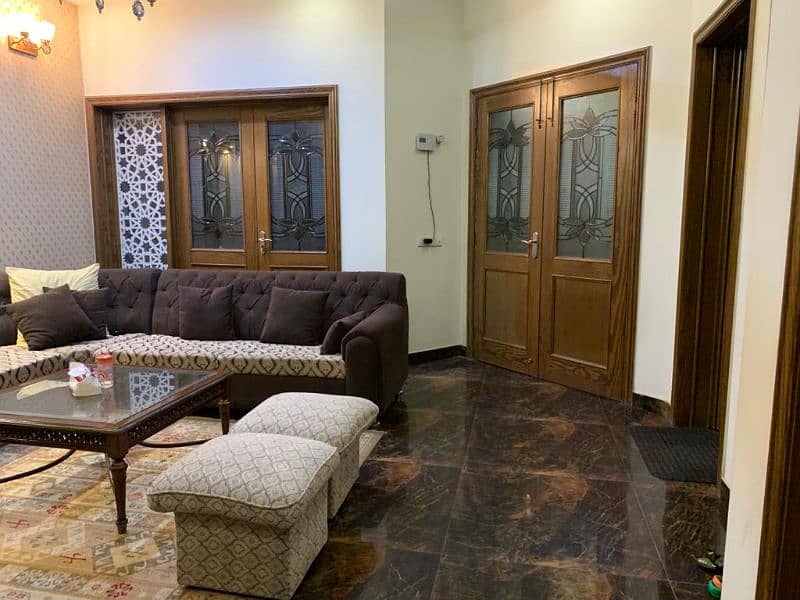 10 marla full furnished house available for rent in bahria town lahore 18