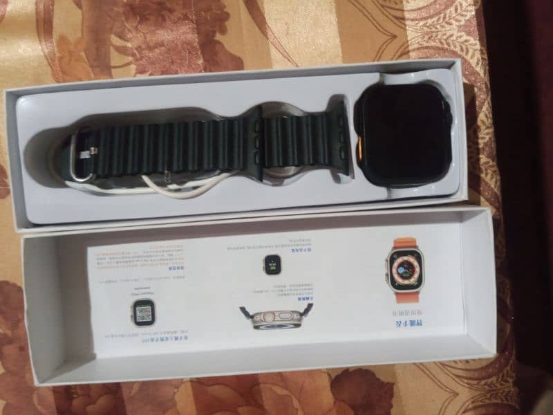 T8 Ultra Smart Watch 2