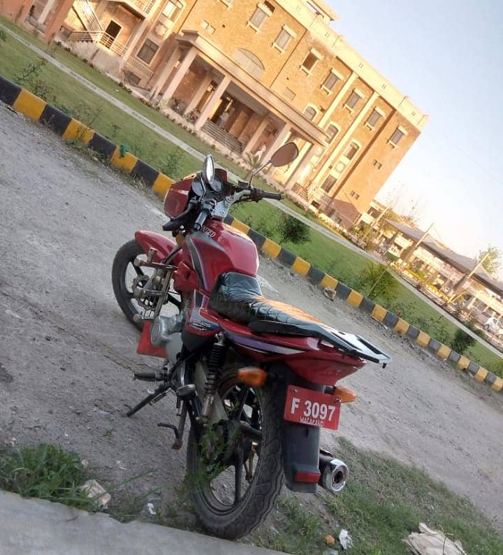 United Deluxe 125 Malakand Number Model 2018 03109772860 4