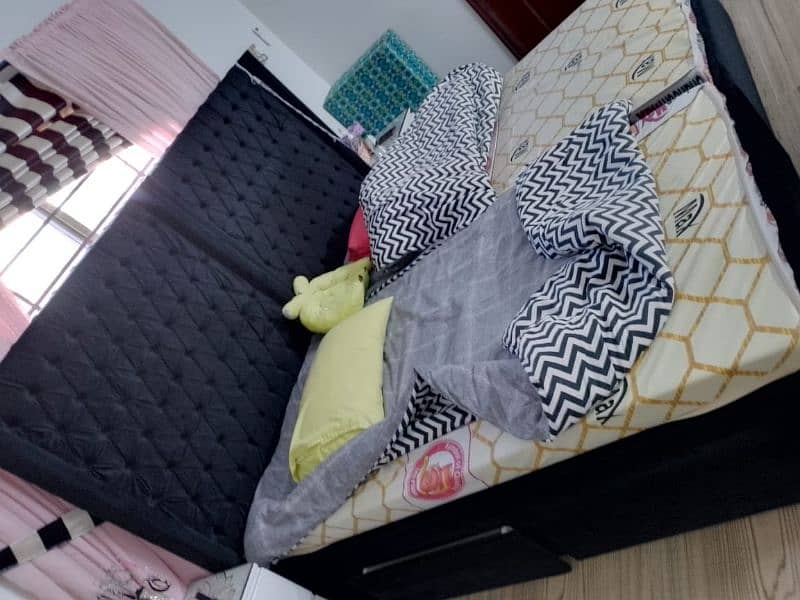 two single bed sets 3