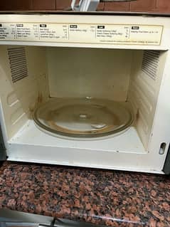 National microwave for sale 0