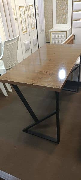 Study+Gaming Table Available in Lower Price's 3