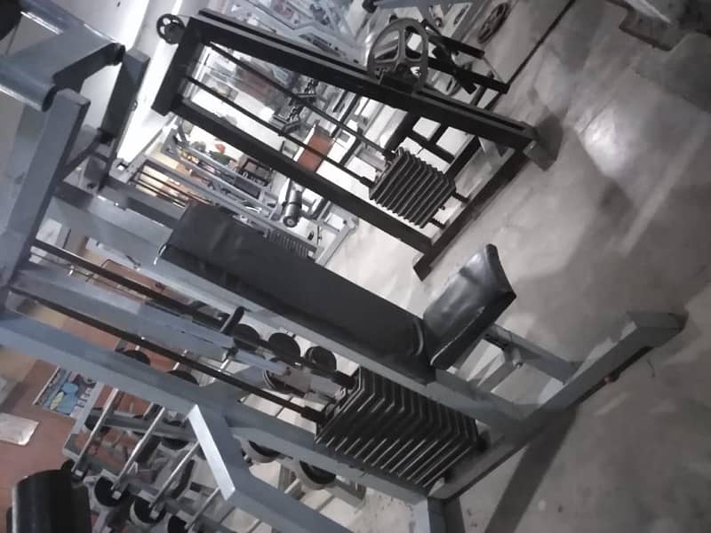 Complete Gym Setup 8/10 Condition Best Quality Materials 12