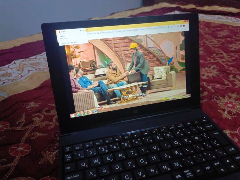 Mini Laptop+ Tablet 2