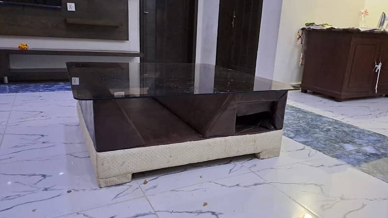 L shape sofa for sale 8 seater along with center table, slightly used 2