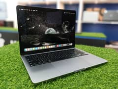 MacBook Pro M1 8gb 512gb space grey 10/10 condition under warranty 0