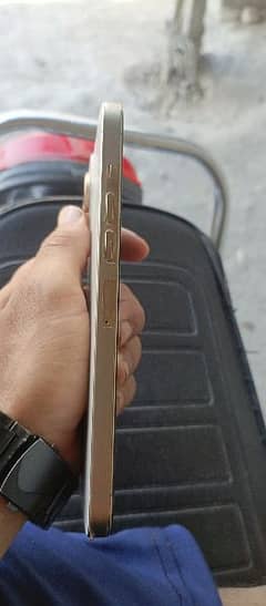 I phone 13 pro max like new condition