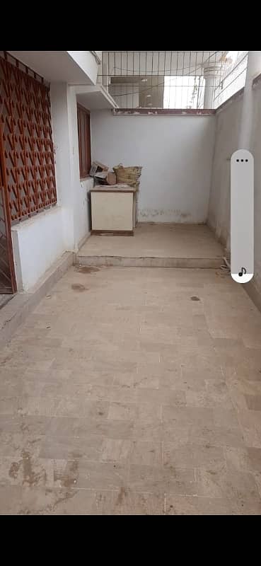 190 sqy Ground floor available for ren for commercial use at dhoraji colony 4