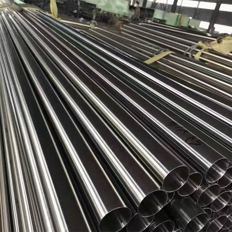 LOW PRICE STEEL PIPES IDEAL FOR TRADERS BOOKING Rate offer Rs180 1