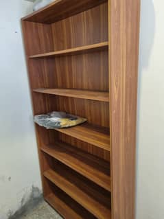 Wooden Bookshelf 0