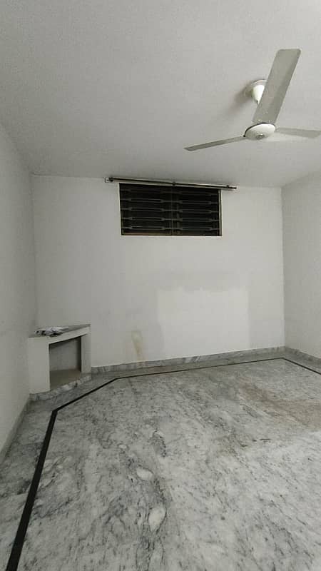 G-14/4 40x80 Open Basement Available For Rent 1
