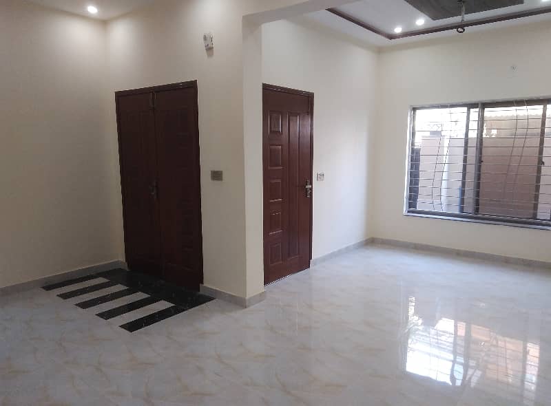 5 Marla Half Triple Storey Beautiful Design House For Sale In Bismillah Housing Society Lahore. 12