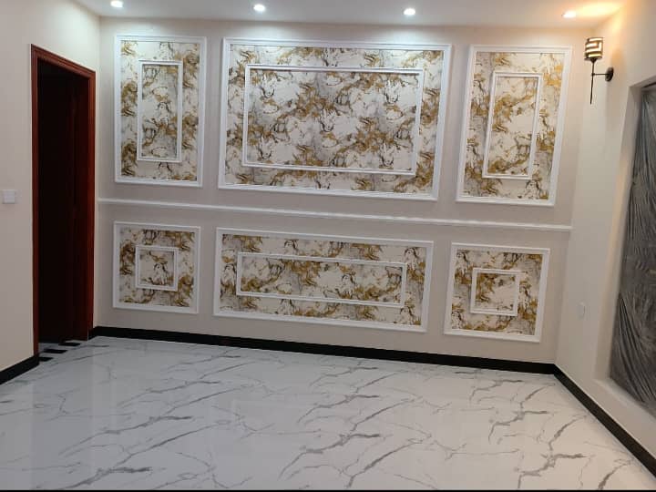 10 Marla Corner Beautiful Design Half Triple Storey House for Sale in Bismillah Housing Society Lahore. 14