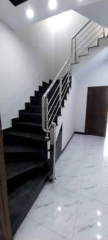 5 Marla Double Storey House For Sale In Bismillah Housing Society Lahore. Price Will Be Negotiable For Interested Clients. 13