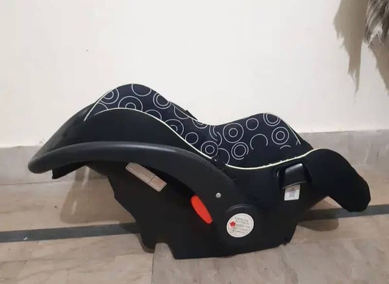 kids Carry Cot for sale in lahore Cantt best price 2