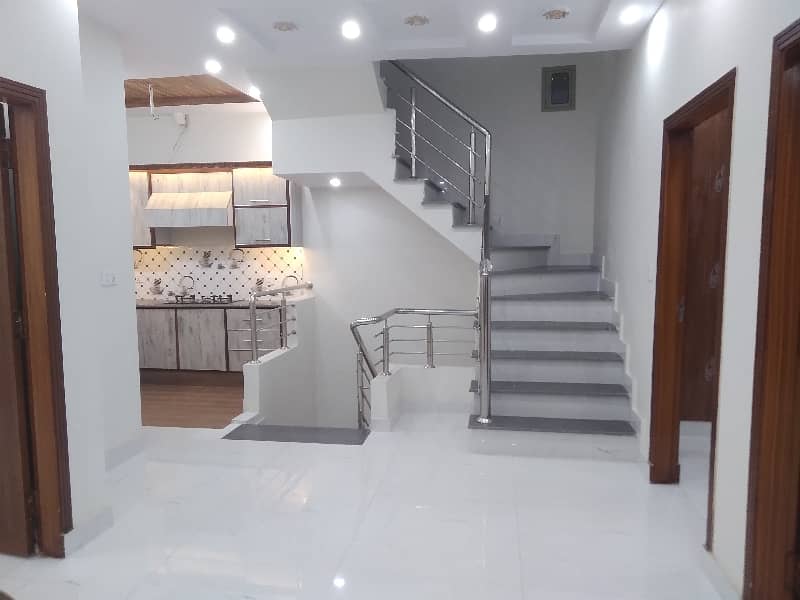5 Marla Facing Park Double Storey Beautiful Design House For Sale in Bismillah Housing Society Lahore. 35